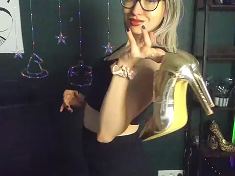 แชท XXX สดของ loveHeidi