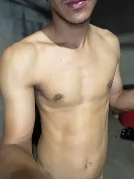 Boy_hot- webkamerás műsora