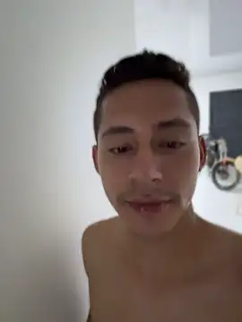 Boy_hot- Pertunjukan Webcam