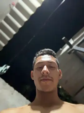 Boy_hot- webcam show