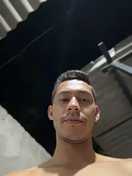 Boy_hot- Show Webcam