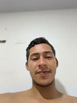 Show modela Boy_hot- na web-kameri