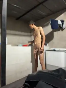 Boy_hot-n Webbikameraesitys