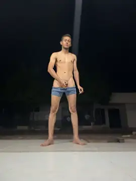 Boy_hot- Show in webcam
