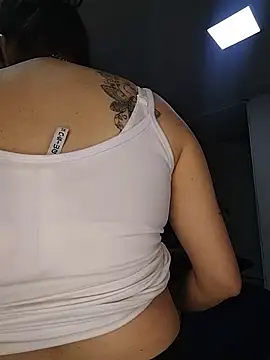 Shantey_Laurent Adlı Modelin Canlı XXX Sohbeti