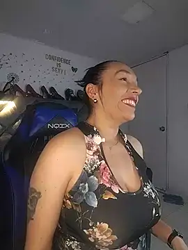 XXX chat uživo modela Shantey_Laurent