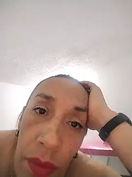 Shantey_Laurent Chat XXX in diretta