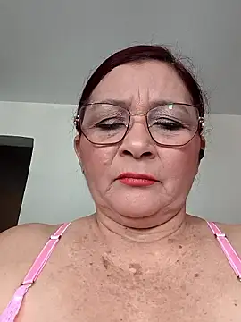 marfil_milf's Webcam Show