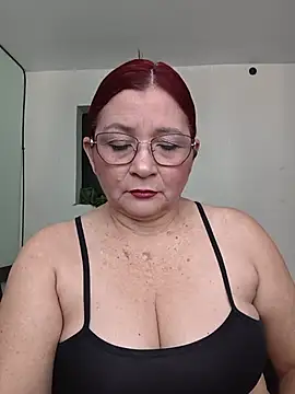 marfil_milf's Webcam Show