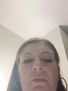 Webkamerová show nakedgarbageperson