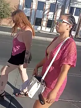 nakedgarbagepersonのウェブカメラショー