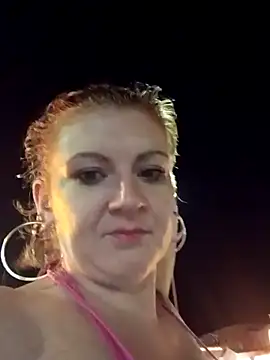 nakedgarbageperson Adlı Modelin Canlı XXX Sohbeti