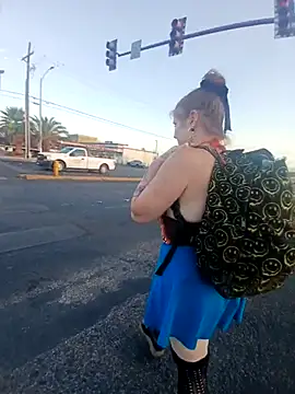Czat XXX na żywo – nakedgarbageperson