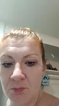nakedgarbageperson XXX чат на живо