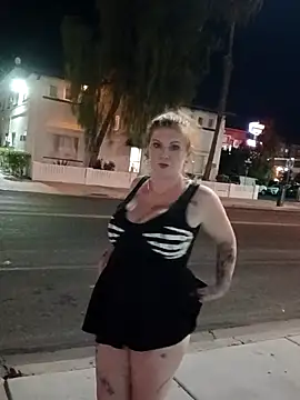 XXX chat uživo modela nakedgarbageperson