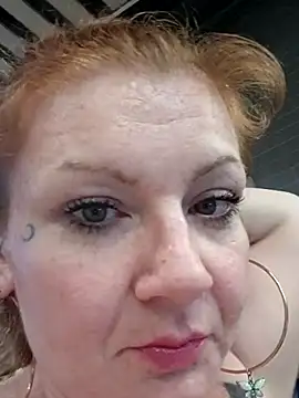 nakedgarbageperson Live XXX-Chat