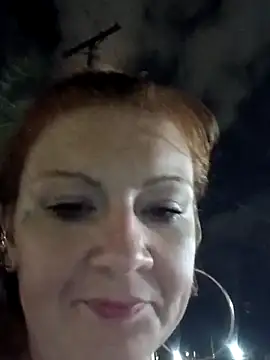 nakedgarbageperson's Live XXX Chat