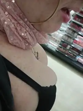 XXX chat uživo modela nakedgarbageperson