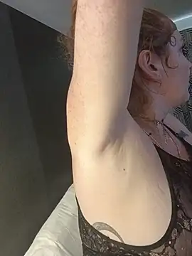 Show Webcam de nakedgarbageperson