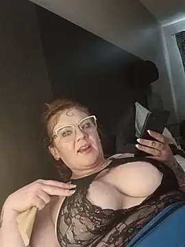 nakedgarbageperson's Live XXX Chat