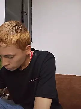 Show Webcam de NekoboiPetiole