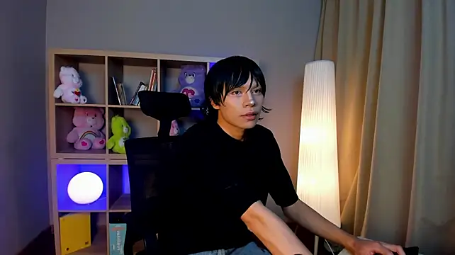 NekoboiPetiole Show Webcam