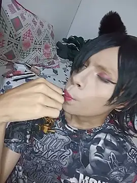 Show modela NekoboiPetiole na web-kameri