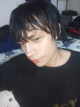 NekoboiPetiole Show in webcam