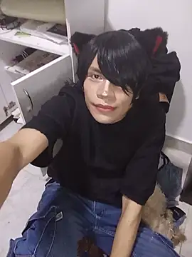 NekoboiPetiole webcam show