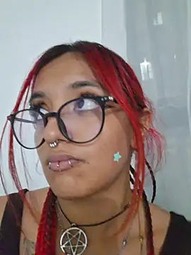 Živý XXX chat carolinerue