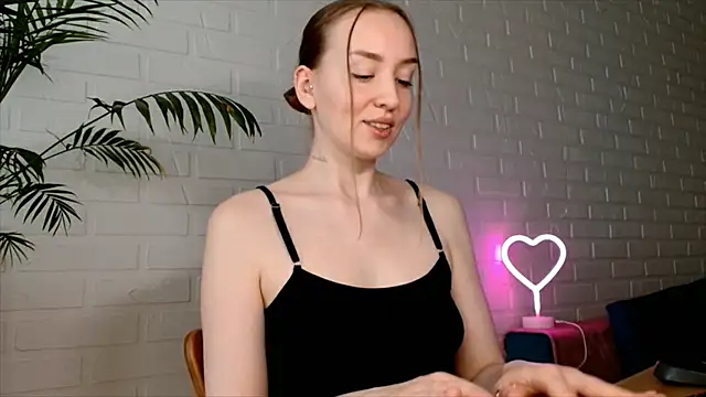Онлайн чат XXX WhitePrincessLuna