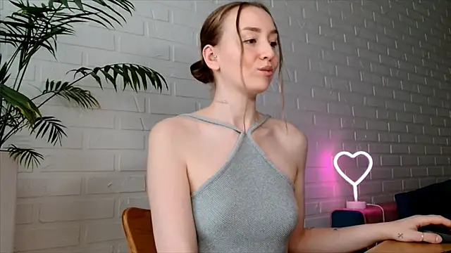 Chatroom XXX en direct de WhitePrincessLuna