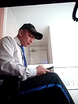Show de Max_463111 na webcam
