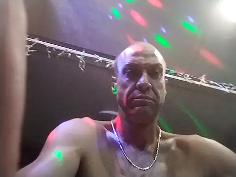 PeterHanglin Show in webcam