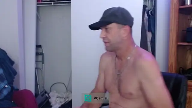 PeterHanglin Show in webcam