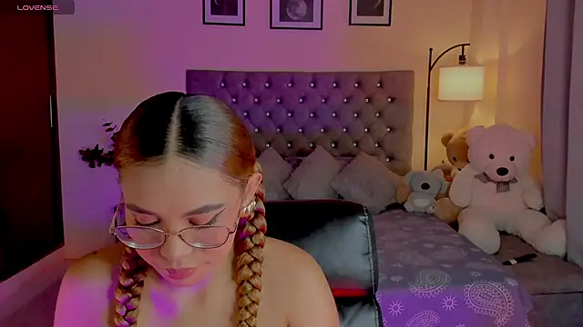 OxanaFedorova1-'s Live XXX Chat