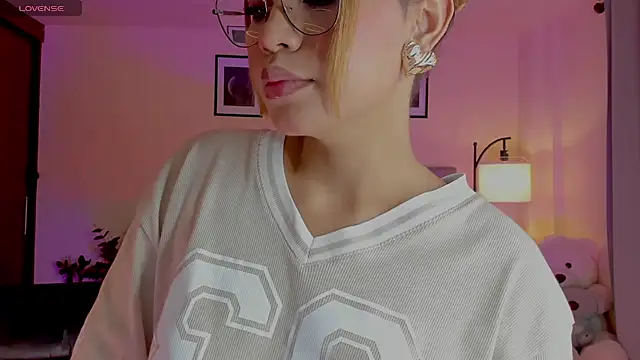 OxanaFedorova1-'s Live XXX Chat