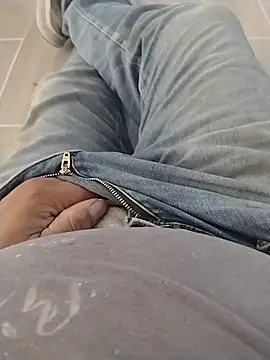 Santiagoqro85's Webcam Show