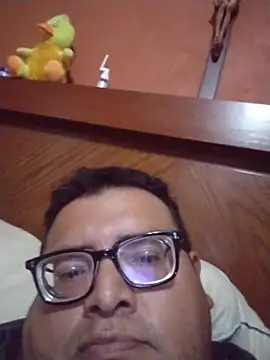 Show modela Santiagoqro85 na web-kameri
