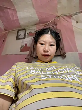 Spying_bird's Webcam Show