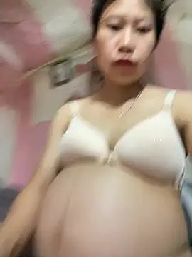Spying_bird's Webcam Show