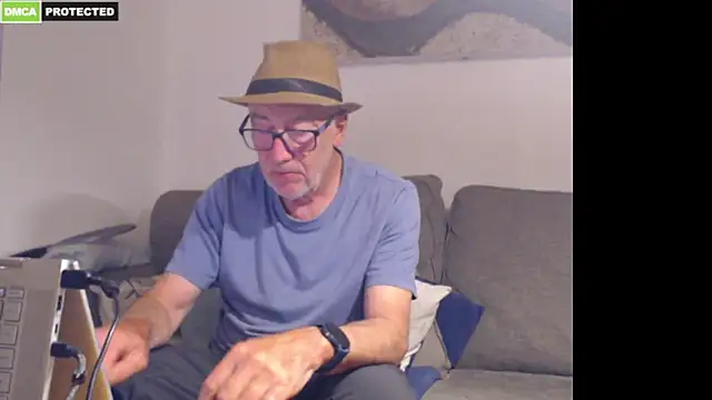 bluedae1 Webcam Show