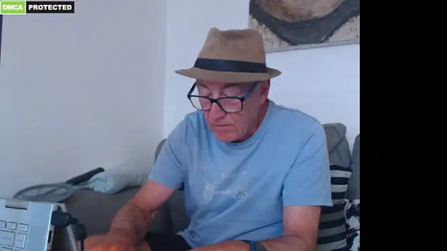 bluedae1 Webcam Show