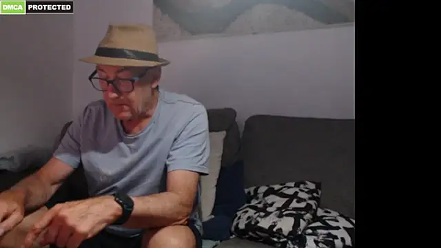 bluedae1 Webcam Show