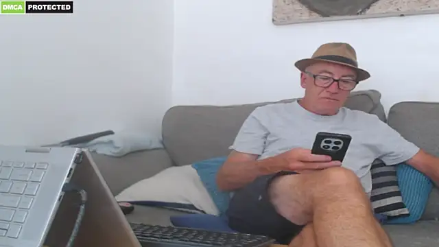bluedae1's Webcam Show