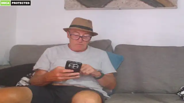 bluedae1 webcam show