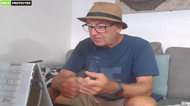 Webkamerová show bluedae1