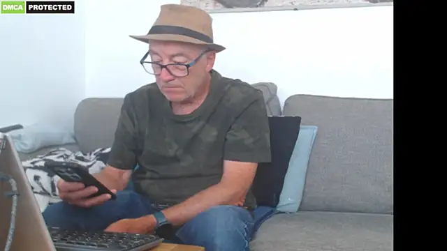 bluedae1 Adlı Modelin Web Kamerası Şovu