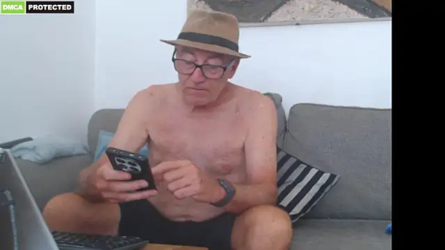 bluedae1 webcam show