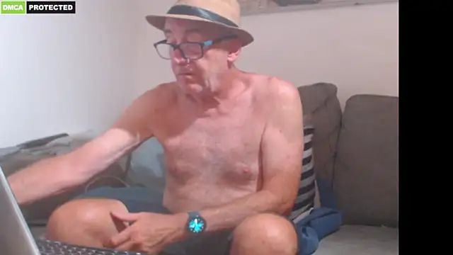 bluedae1 webcam show